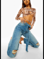 Isawitfirst mid rise busted knee boyfriend jeans with belt - Image 6