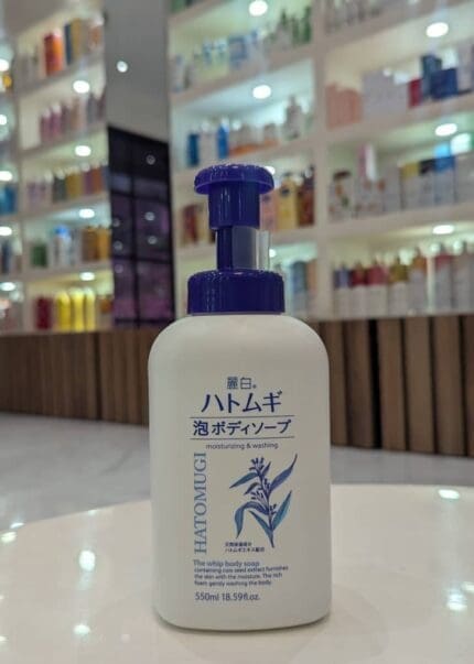 Hatomugi Whip Body Wash 550 ml Moisturizing and Washing
